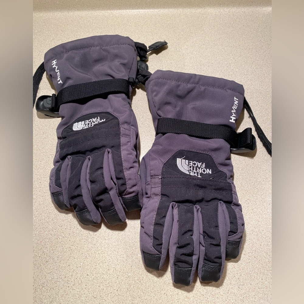 The North Face Boys Small Gloves